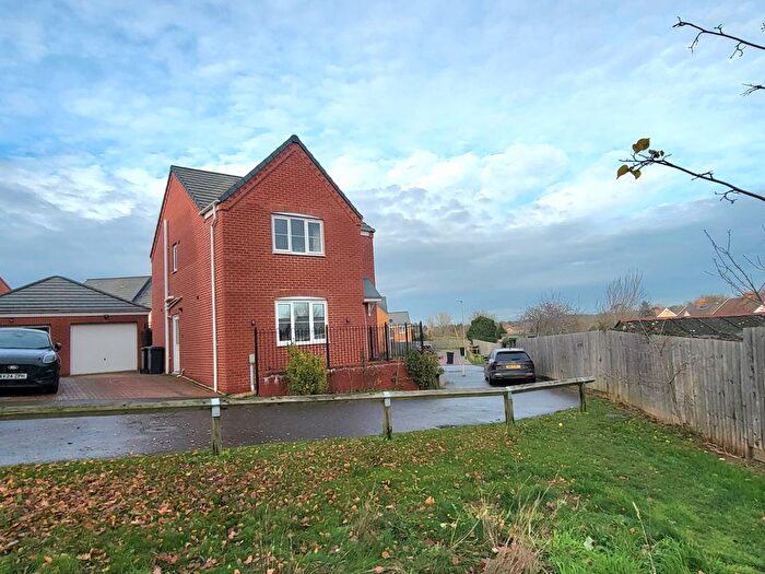 3 Bedroom Detached House For Sale In Meadow Drive, Great Blakenham, Ipswich, Suffolk, IP6