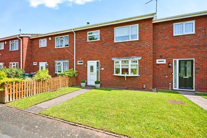 3 Bedroom Terraced House For Sale In Shinwell Crescent, Tividale, Oldbury, B69