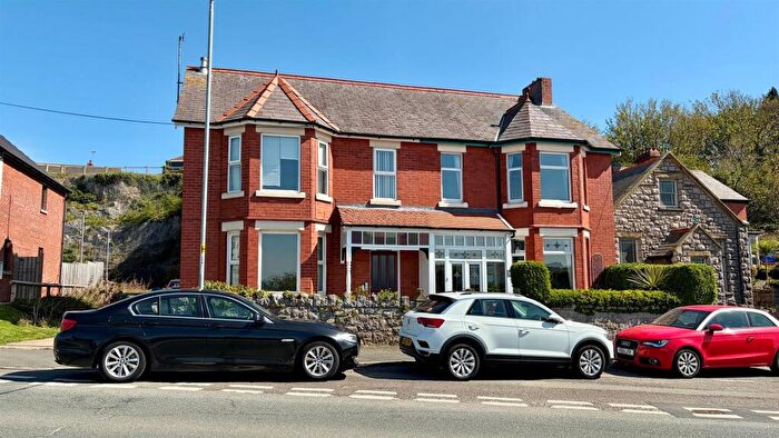 4 Bedroom Semi-Detached House For Sale In Abergele Road, Old Colwyn, Colwyn Bay, LL29