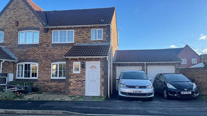 3 Bedroom Semi-Detached House To Rent In Weston-super-Mare, BS24