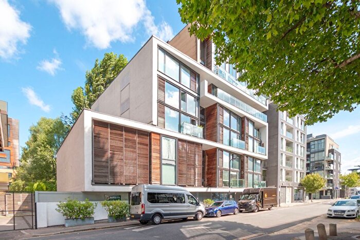 2 Bedroom Flat To Rent In Micawber Street, Islington, London, N1