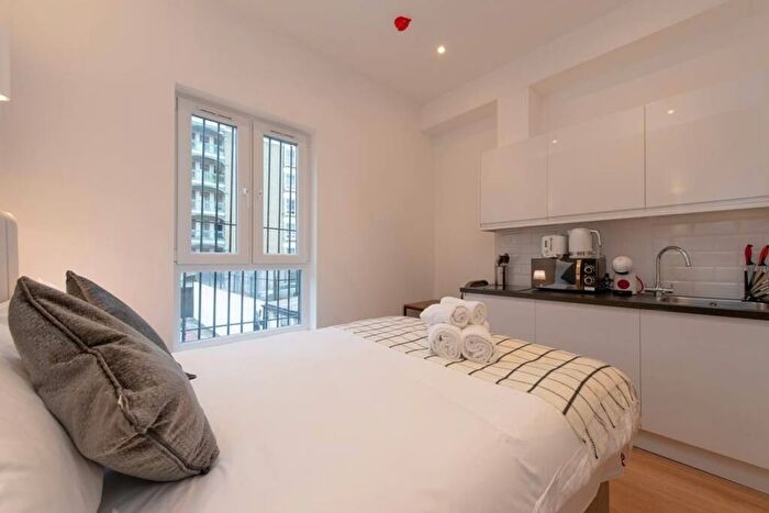 1 Bedroom Studio To Rent In Swinton St, London, WC1X