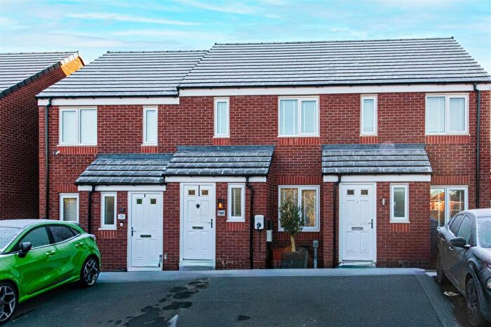 2 Bedroom House For Sale In Smith Close, Fleckney, Leicester, LE8