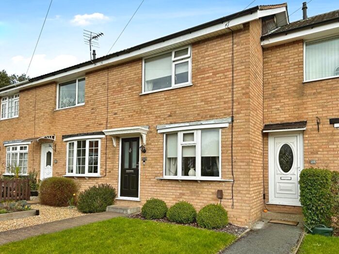 2 Bedroom Terraced House For Sale In Delamere Crescent, Harrogate, HG2
