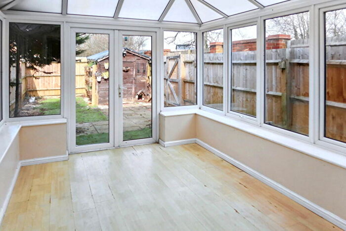 2 Bedroom End Of Terrace House For Sale In Delapre Drive, Banbury, OX16