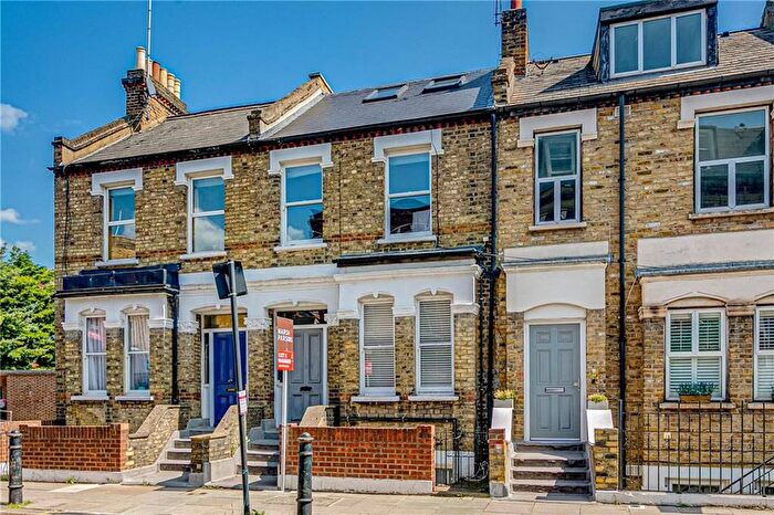 1 Bedroom Flat To Rent In Munster Road, London, SW6