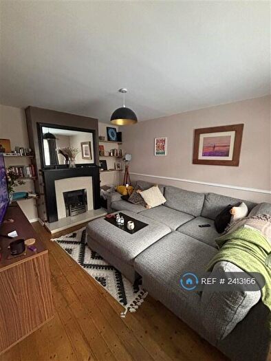 3 Bedroom Terraced House To Rent In Bell Hagg Road, Sheffield, S6