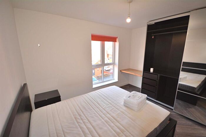 2 Bedroom Apartment To Rent In Weavers Point, Lodge Lane, Derby, DE1