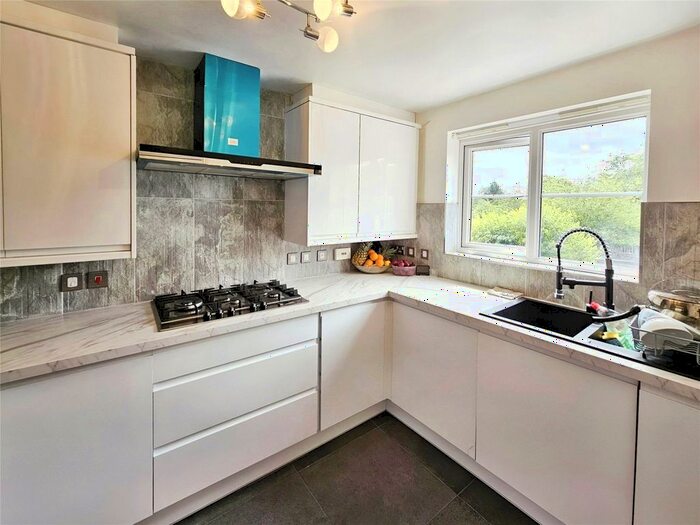 3 Bedroom Detached House To Rent In The Waterfront, Exhall, Coventry, Warwickshire, CV7