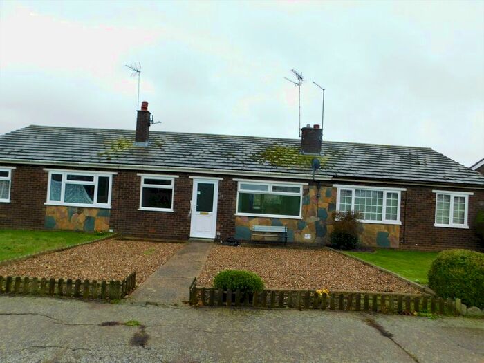 2 Bedroom Bungalow To Rent In Pelham Close, Harwich, CO12