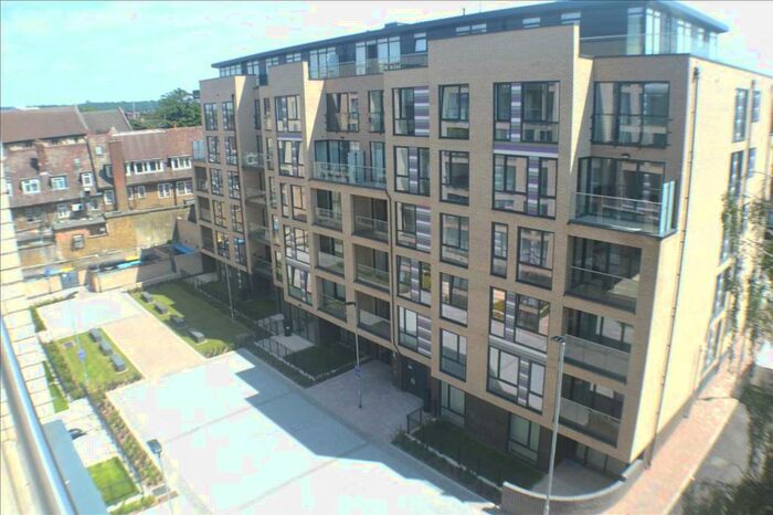 2 Bedroom Apartment To Rent In B Block, Grove Place, Eltham, SE9