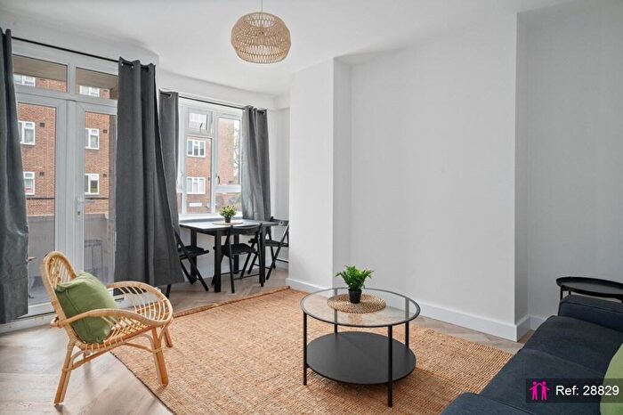 3 Bedroom Apartment To Rent In Lindley House, London, SE15
