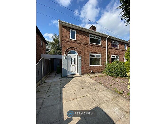 3 Bedroom Semi-Detached House To Rent In Barrymore Avenue, Warrington, WA4