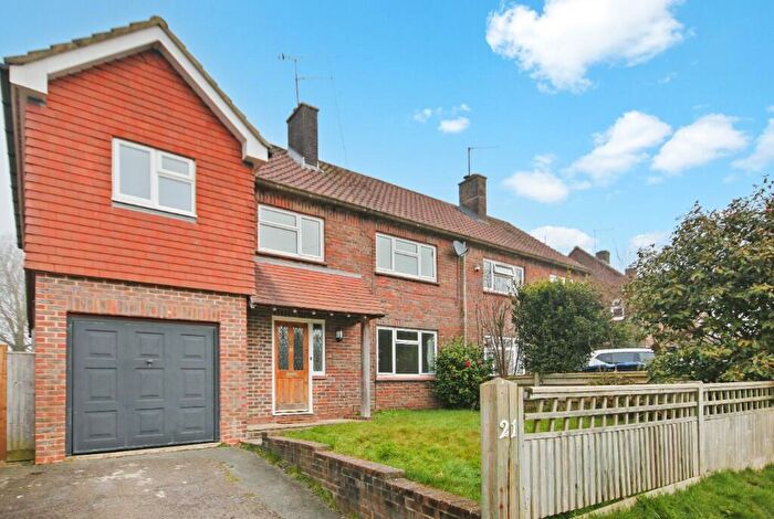 4 Bedroom Semi-Detached House For Sale In Hamsland, RH17