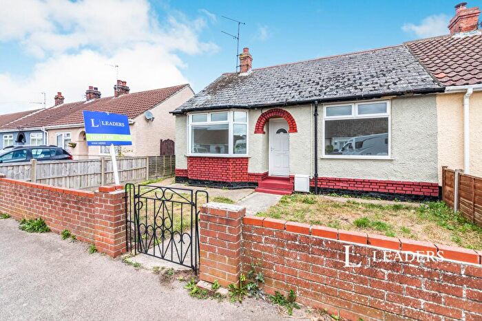 3 Bedroom Semi-Detached House To Rent In Poplar Road, Carlton Colville, Lowestoft, NR33