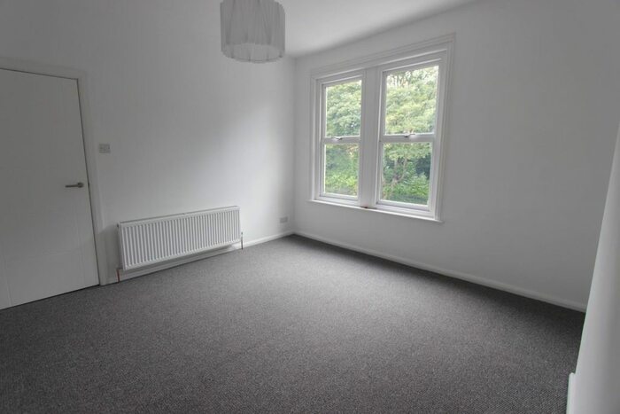 2 Bedroom Flat To Rent In Ecclesall Road, Sheffield, S11