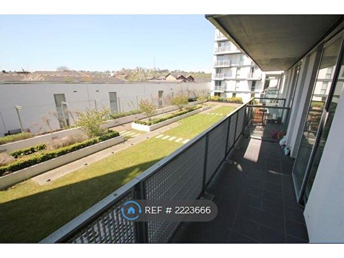 1 Bedroom Flat To Rent In Chadwell Lane, London, N8