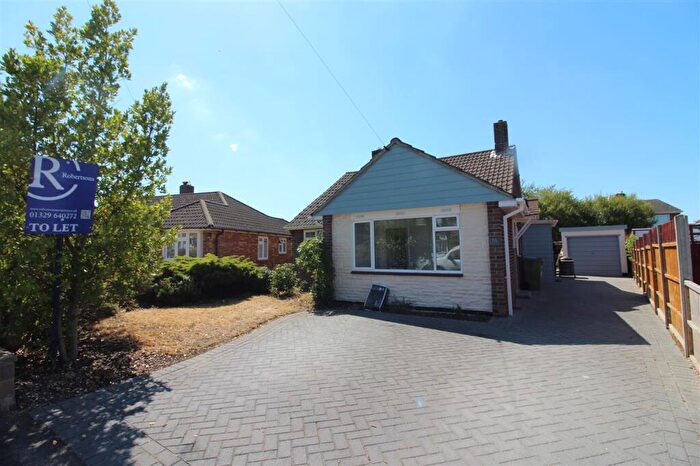 2 Bedroom Bungalow To Rent In Valley Rise, Southampton, SO31