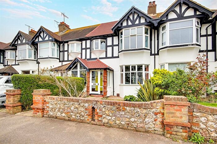 3 Bedroom Terraced House For Sale In Heatherstone Road, Worthing, BN11