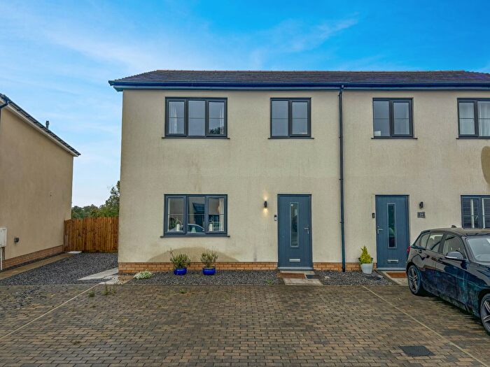 3 Bedroom Semi-Detached House For Sale In Llys Ifan, Llanelli, SA14