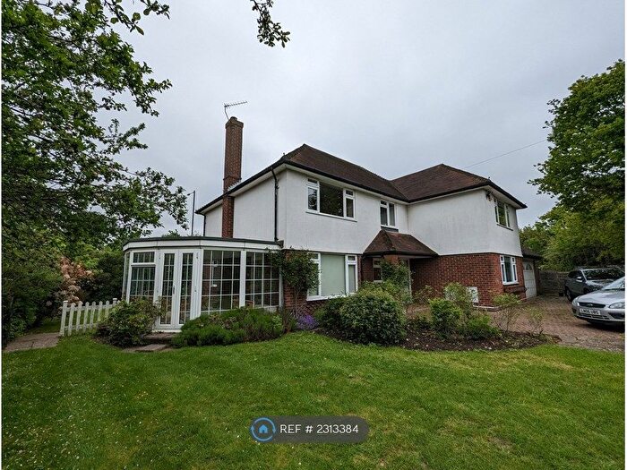 1 Bedroom Detached House To Rent In Manor Road, Maidenhead, SL6