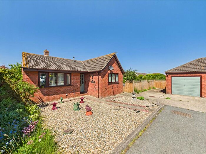 3 Bedroom Detached Bungalow For Sale In Honeysuckle Close, Sutton-On-Sea, LN12