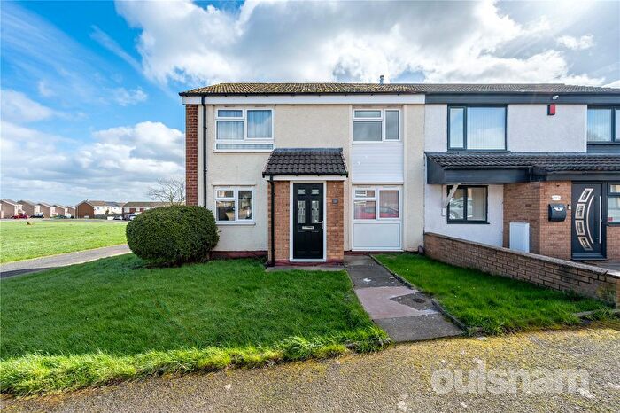 3 Bedroom End Terrace House For Sale In The Roundabout, Northfield, West Midlands, B31