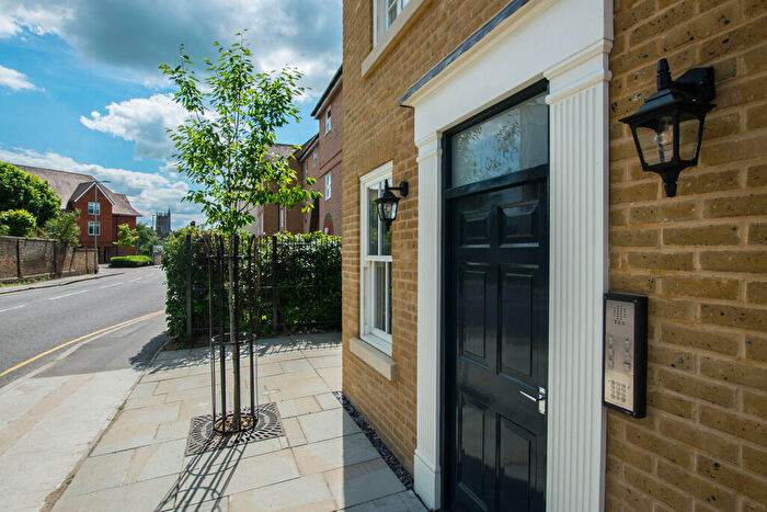 2 Bedroom Apartment To Rent In Railway Street, Hertford, SG14