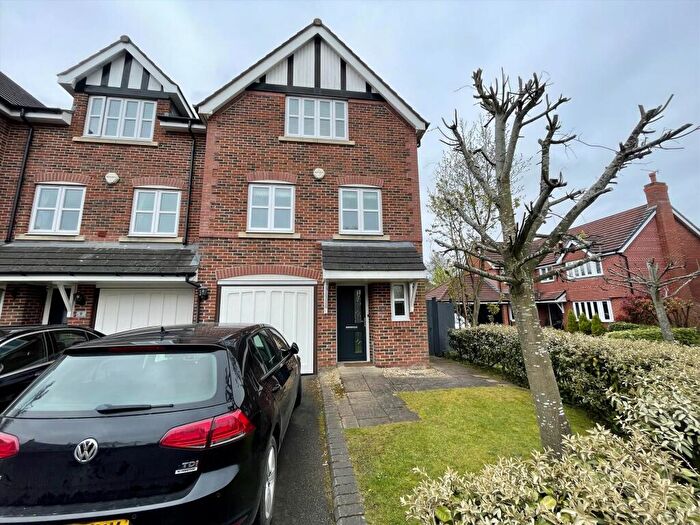 3 Bedroom Semi-Detached House To Rent In Farriers Way, Poulton Le Fylde, FY6