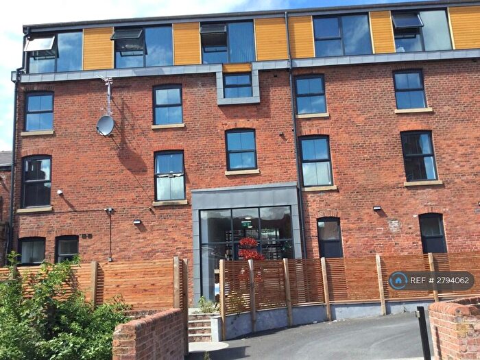 2 Bedroom Penthouse To Rent In Church Court, Preston, PR1