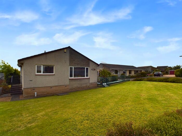 3 Bedroom Bungalow For Sale In College Place, Methven, PH1