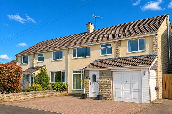 4 Bedroom Semi Detached House For Sale In Newleaze Park, Broughton Gifford, SN12