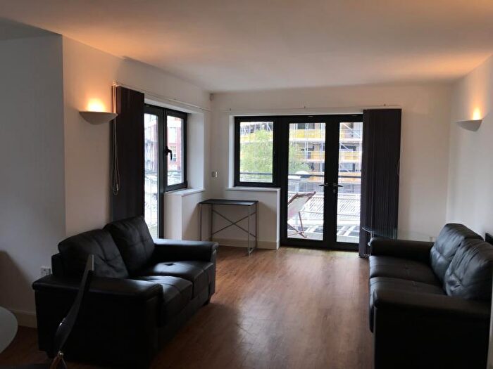 2 Bedroom Apartment To Rent In Watermarque, Browning Street, B16