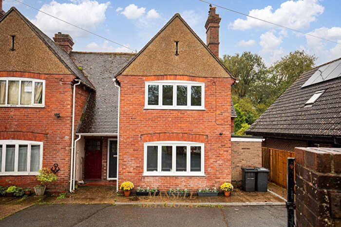 2 Bedroom Semi Detached House For Sale In London Road, Forest Row, RH18