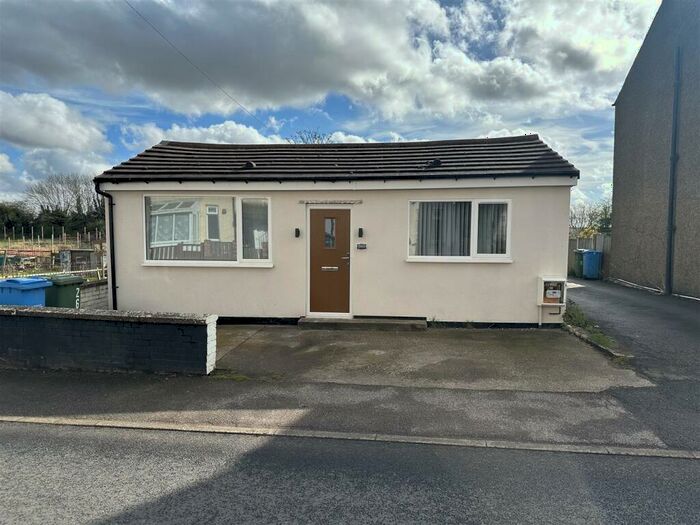 3 Bedroom Detached Bungalow To Rent In Portland Road, Langwith, Mansfield, NG20