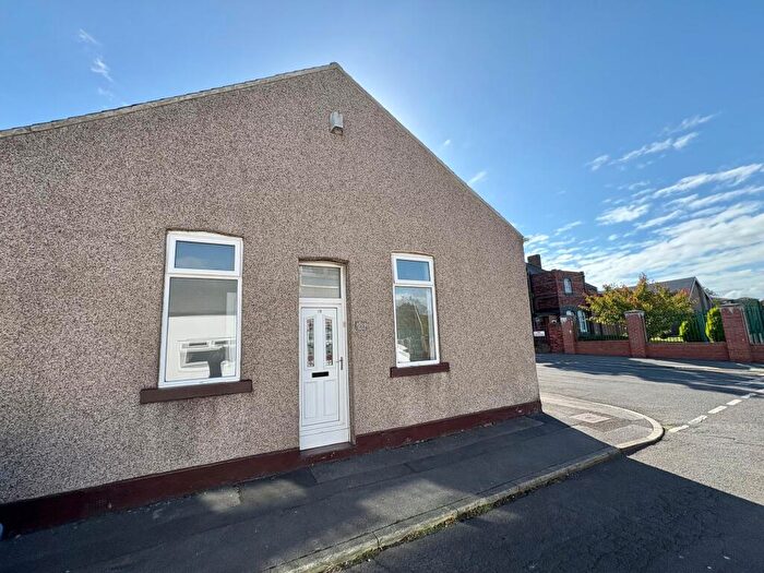 3 Bedroom Bungalow To Rent In Regal Road, Sunderland, SR4