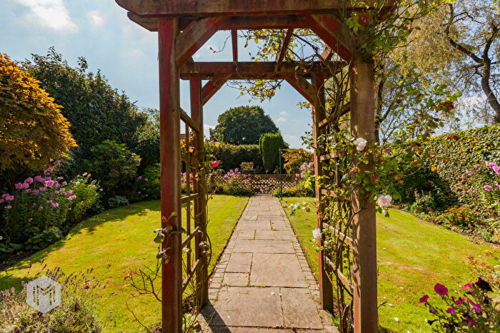 3 Bedroom Detached House For Sale In Hardy Mill Road, Harwood, Bolton, BL2