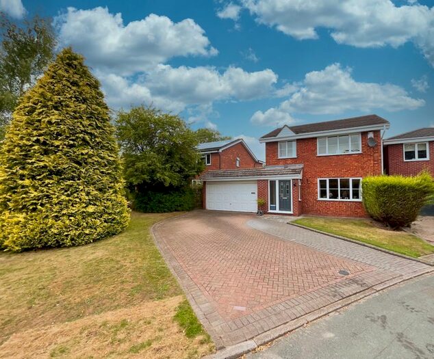 4 Bedroom Detached House For Sale In Abbeyside, Ranton, Stafford, ST18