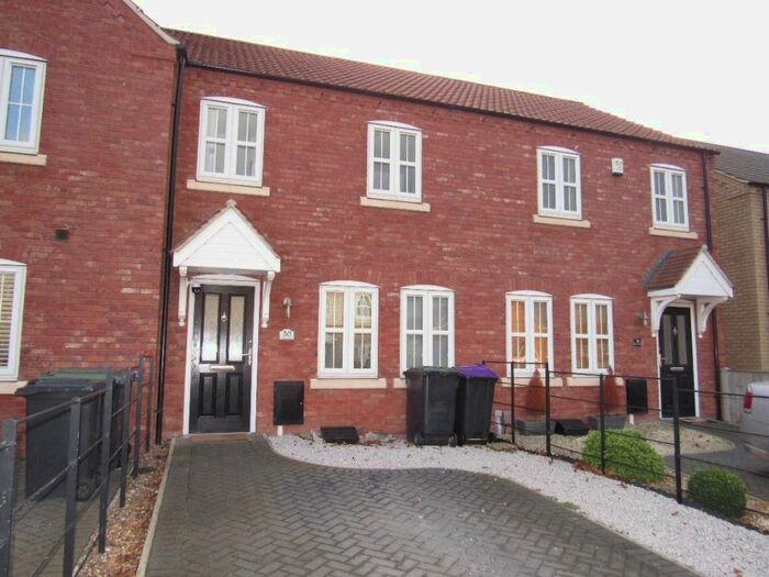 3 Bedroom Town House To Rent In Pitsford Close, Lakeside, Waddington LN5