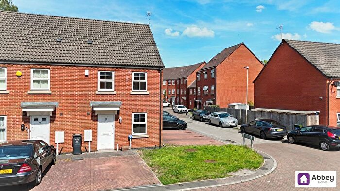 3 Bedroom Semi-Detached House For Sale In Montvale Gardens, Leicester, LE4
