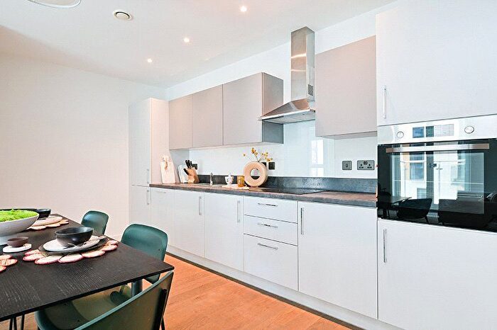 2 Bedroom Flat To Rent In The Slate Yard, Stanley Street, M3