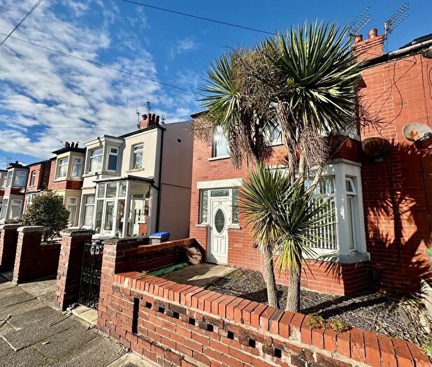 3 Bedroom Property To Rent In Kingston Avenue, Blackpool, FY4