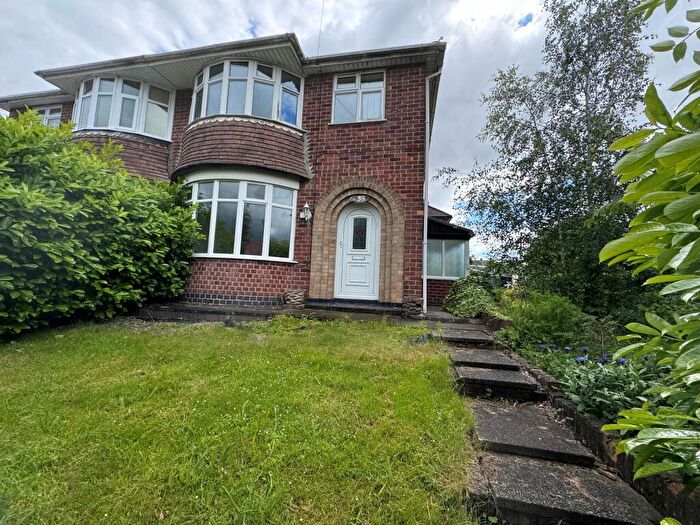 3 Bedroom Semi-Detached House To Rent In Wentworth Road, Coalville, LE67