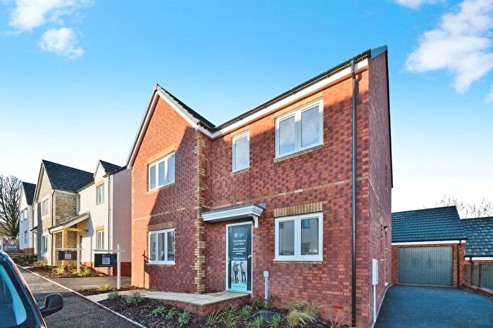 4 Bedroom Detached House For Sale In Snowdon Grange, Chard, TA20