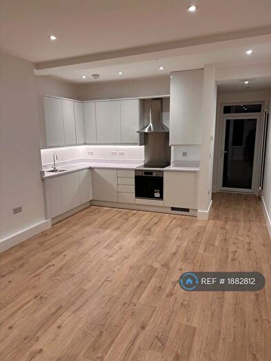 1 Bedroom Flat To Rent In Penge, London, SE20