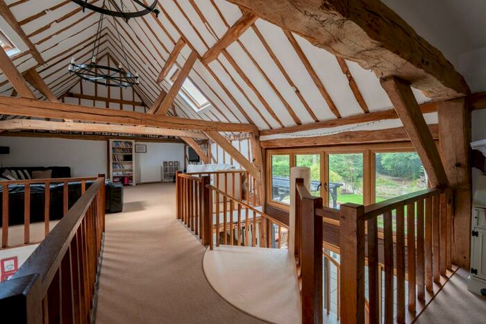 5 Bedroom Detached House For Sale In Fulfords Hill, Itchingfield, RH13
