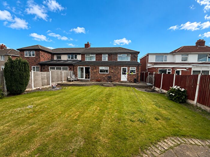 4 Bedroom Semi Detached House For Sale In Dover Road, Maghull, L31