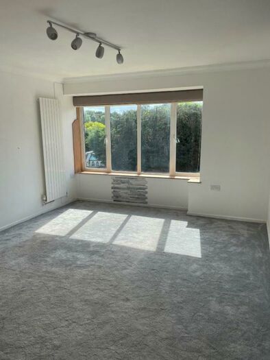 Studio To Rent In The Newlands, Weston Green Road, Thames Ditton, KT7