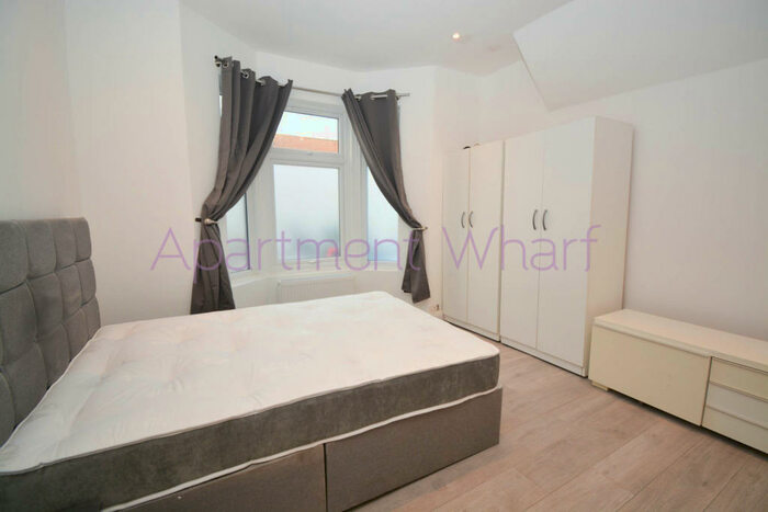 1 Bedroom Flat To Rent In Studio Crownfield Road (Stratford), London, E15