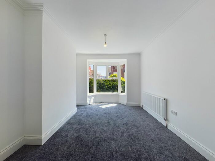 3 Bedroom Terraced House To Rent In Goddard Avenue, Hull, HU5